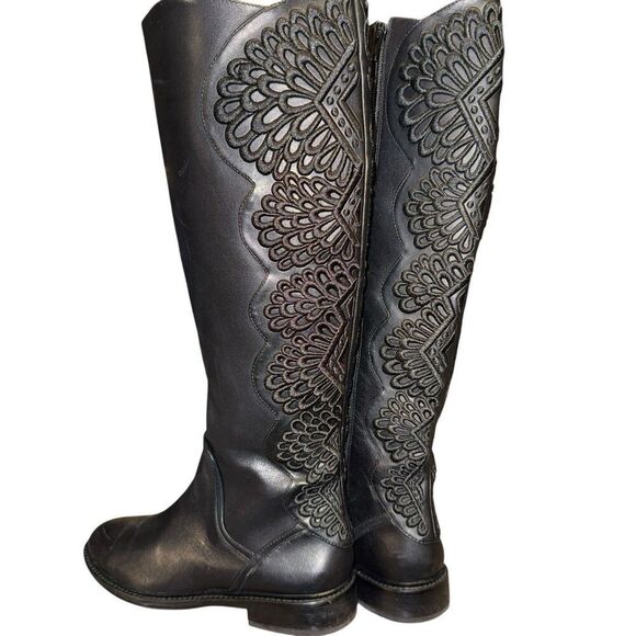 GIANNI BINI Women’s Sz 5.5 M Knee High Leather Boots Beautifully Embroidered - Picture 4 of 6
